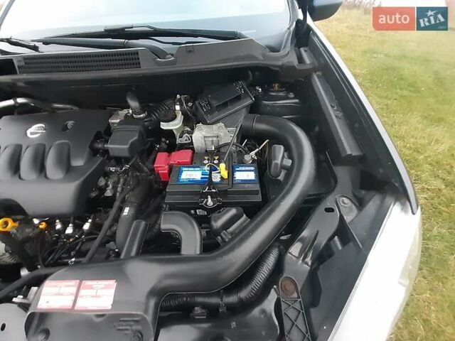Синий Ниссан Кашкай 2, объемом двигателя 2 л и пробегом 164 тыс. км за 10500 $, фото 9 на Automoto.ua