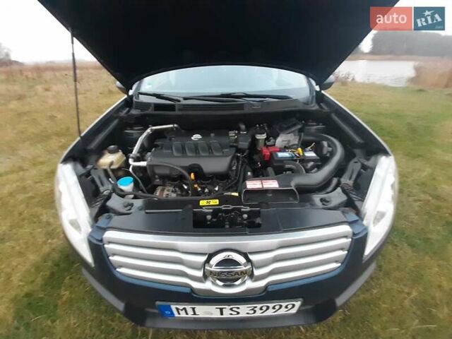 Синий Ниссан Кашкай 2, объемом двигателя 2 л и пробегом 164 тыс. км за 10500 $, фото 6 на Automoto.ua
