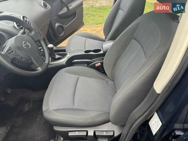 Синий Ниссан Кашкай 2, объемом двигателя 1.6 л и пробегом 252 тыс. км за 8100 $, фото 16 на Automoto.ua