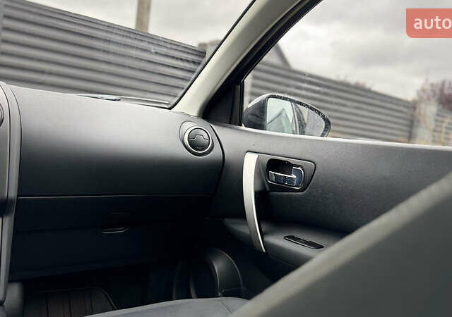 Ниссан Кашкай 2 2010 в Ровно на Automoto.ua Синий Ниссан Кашкай 2, объемом двигателя 2 л и пробегом 228 тыс. км за 10499 $, фото 38 на Automoto.ua