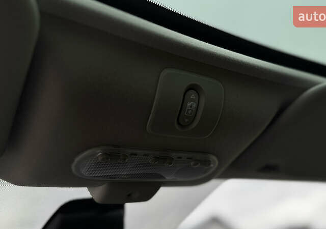 Ниссан Кашкай 2 2010 в Ровно на Automoto.ua Синий Ниссан Кашкай 2, объемом двигателя 2 л и пробегом 228 тыс. км за 10499 $, фото 45 на Automoto.ua