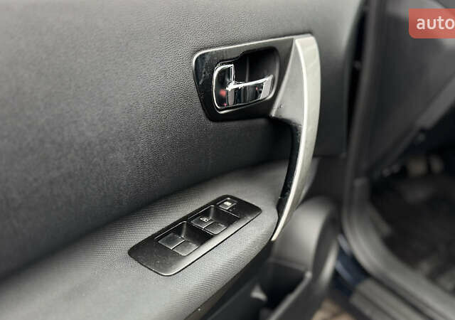 Ниссан Кашкай 2 2010 в Ровно на Automoto.ua Синий Ниссан Кашкай 2, объемом двигателя 2 л и пробегом 228 тыс. км за 10499 $, фото 34 на Automoto.ua