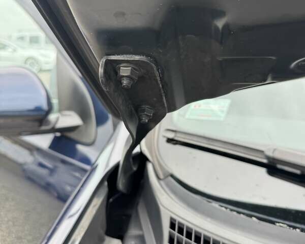 Синий Ниссан Кашкай 2, объемом двигателя 2 л и пробегом 144 тыс. км за 10950 $, фото 23 на Automoto.ua