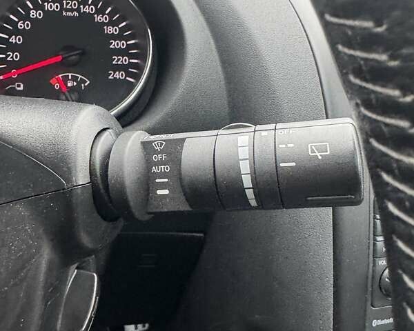 Синій Ніссан Кашкай 2, об'ємом двигуна 2 л та пробігом 144 тис. км за 11200 $, фото 67 на Automoto.ua