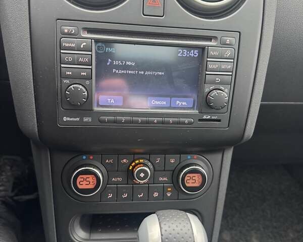 Синій Ніссан Кашкай 2, об'ємом двигуна 2 л та пробігом 144 тис. км за 11200 $, фото 60 на Automoto.ua