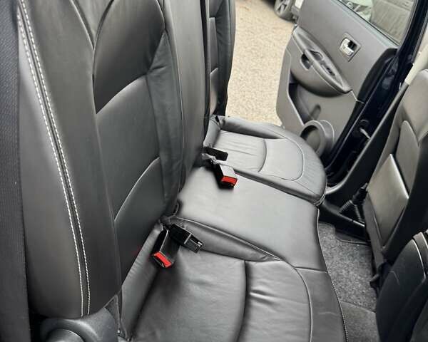 Синий Ниссан Кашкай 2, объемом двигателя 2 л и пробегом 144 тыс. км за 10950 $, фото 40 на Automoto.ua