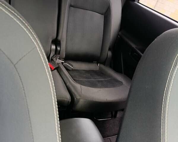 Синій Ніссан Кашкай 2, об'ємом двигуна 2 л та пробігом 275 тис. км за 12200 $, фото 37 на Automoto.ua
