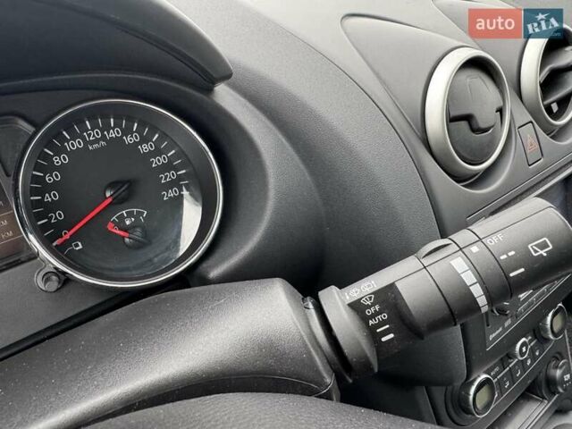 Синий Ниссан Кашкай 2, объемом двигателя 2 л и пробегом 144 тыс. км за 10950 $, фото 55 на Automoto.ua