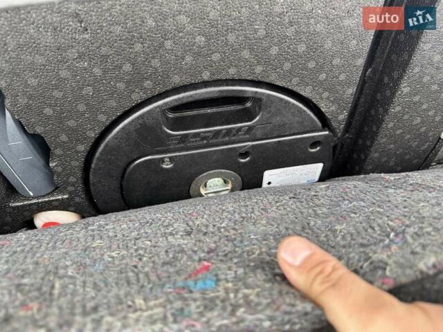 Синий Ниссан Кашкай 2, объемом двигателя 2 л и пробегом 144 тыс. км за 10950 $, фото 37 на Automoto.ua