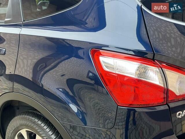 Синий Ниссан Кашкай 2, объемом двигателя 2 л и пробегом 228 тыс. км за 13199 $, фото 13 на Automoto.ua