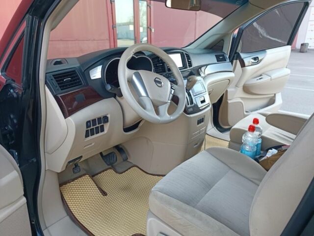 Черный Ниссан Квест, объемом двигателя 3.5 л и пробегом 266 тыс. км за 12000 $, фото 5 на Automoto.ua