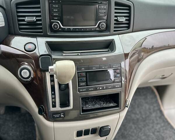 Серый Ниссан Квест, объемом двигателя 3.5 л и пробегом 157 тыс. км за 15300 $, фото 9 на Automoto.ua