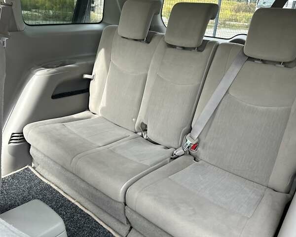 Серый Ниссан Квест, объемом двигателя 3.5 л и пробегом 157 тыс. км за 15300 $, фото 7 на Automoto.ua