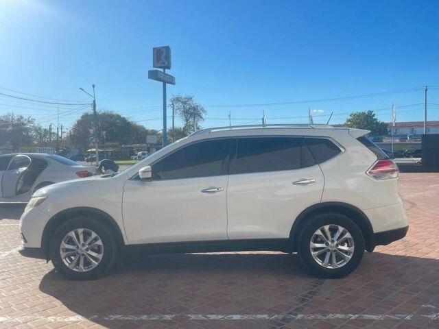 Білий Ніссан Rogue, об'ємом двигуна 2.5 л та пробігом 220 тис. км за 11800 $, фото 4 на Automoto.ua