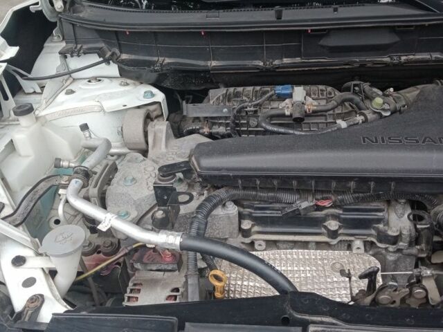 Білий Ніссан Rogue, об'ємом двигуна 2.5 л та пробігом 115 тис. км за 15255 $, фото 18 на Automoto.ua