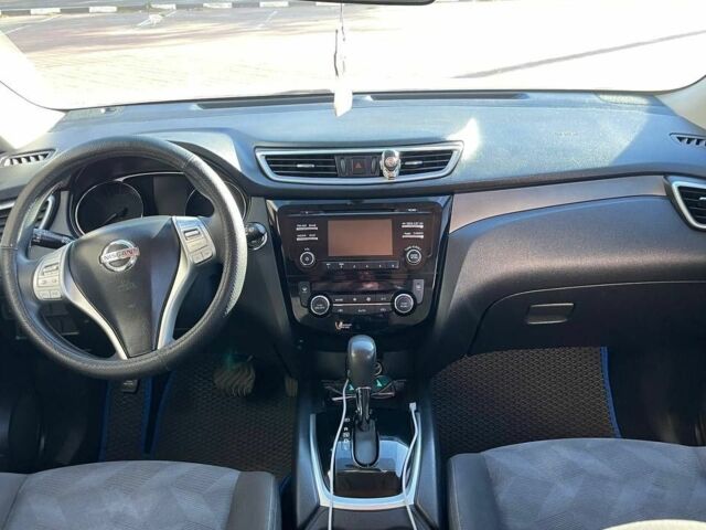 Білий Ніссан Rogue, об'ємом двигуна 2.5 л та пробігом 220 тис. км за 11800 $, фото 5 на Automoto.ua