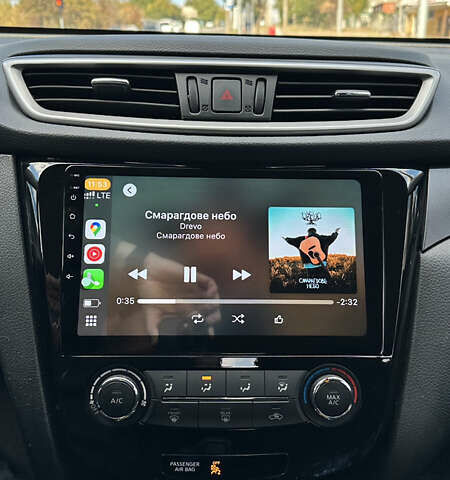 Белый Ниссан Rogue, объемом двигателя 2.49 л и пробегом 130 тыс. км за 13000 $, фото 10 на Automoto.ua