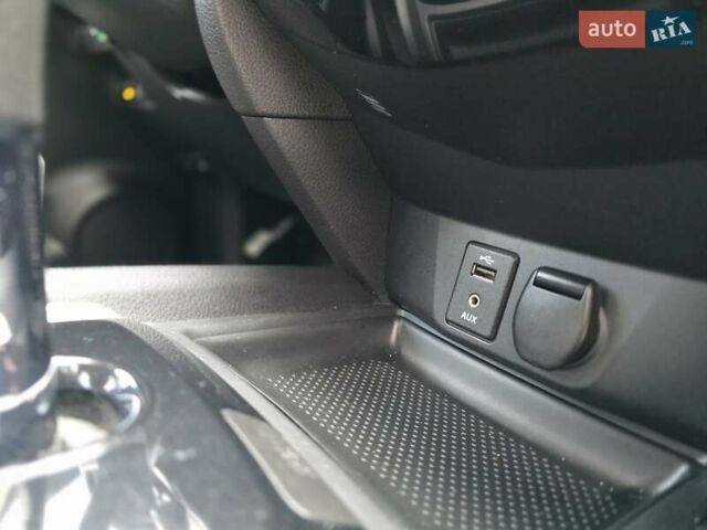 Білий Ніссан Rogue, об'ємом двигуна 2.49 л та пробігом 115 тис. км за 13500 $, фото 13 на Automoto.ua