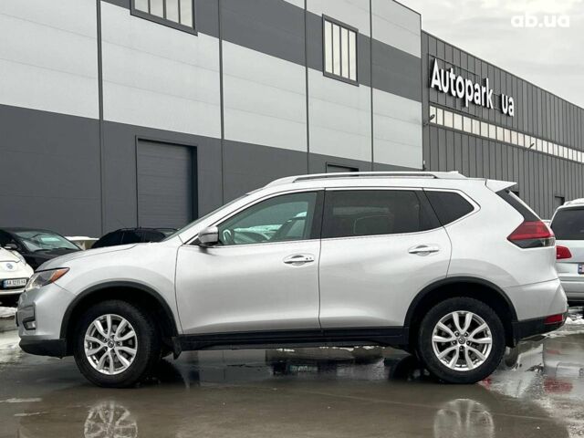 Белый Ниссан Rogue, объемом двигателя 0 л и пробегом 119 тыс. км за 14690 $, фото 3 на Automoto.ua