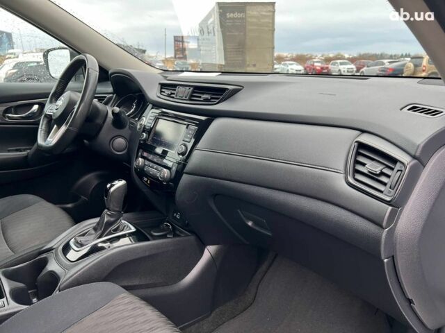 Белый Ниссан Rogue, объемом двигателя 0 л и пробегом 119 тыс. км за 14690 $, фото 41 на Automoto.ua