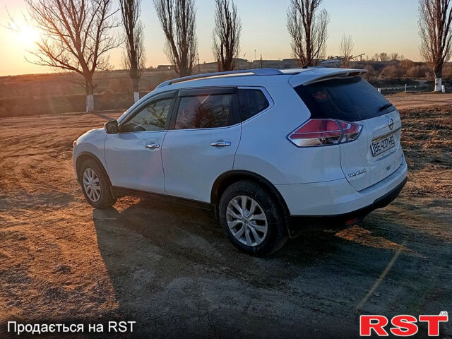 Білий Ніссан Rogue, об'ємом двигуна 2.5 л та пробігом 170 тис. км за 11500 $, фото 2 на Automoto.ua