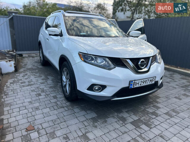 Белый Ниссан Rogue, объемом двигателя 2.49 л и пробегом 130 тыс. км за 12100 $, фото 11 на Automoto.ua