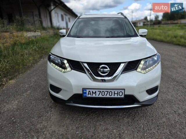 Білий Ніссан Rogue, об'ємом двигуна 2.49 л та пробігом 115 тис. км за 13500 $, фото 26 на Automoto.ua