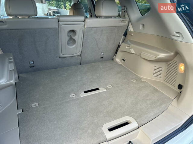 Белый Ниссан Rogue, объемом двигателя 2.49 л и пробегом 130 тыс. км за 12100 $, фото 25 на Automoto.ua