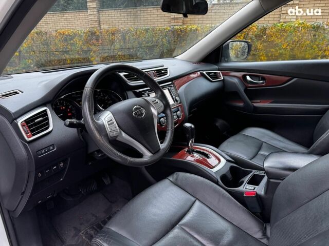 Белый Ниссан Rogue, объемом двигателя 2.5 л и пробегом 119 тыс. км за 13490 $, фото 14 на Automoto.ua