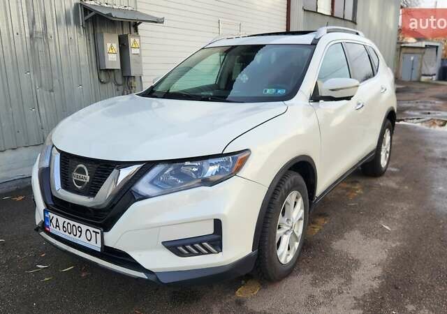 Білий Ніссан Rogue, об'ємом двигуна 2.5 л та пробігом 177 тис. км за 14999 $, фото 16 на Automoto.ua