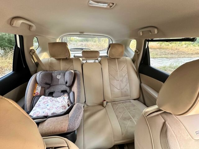 Белый Ниссан Rogue, объемом двигателя 2.5 л и пробегом 205 тыс. км за 11999 $, фото 13 на Automoto.ua