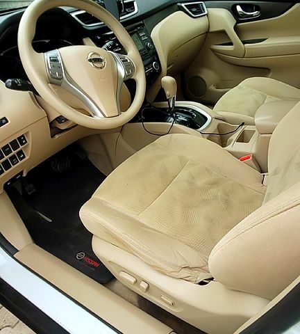 Білий Ніссан Rogue, об'ємом двигуна 2.5 л та пробігом 305 тис. км за 10800 $, фото 3 на Automoto.ua