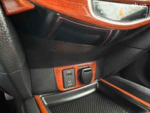 Белый Ниссан Rogue, объемом двигателя 2.5 л и пробегом 119 тыс. км за 13490 $, фото 23 на Automoto.ua