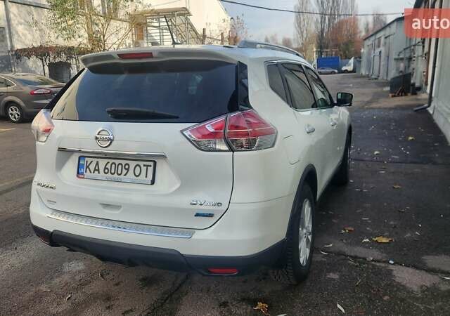 Білий Ніссан Rogue, об'ємом двигуна 2.5 л та пробігом 177 тис. км за 14999 $, фото 12 на Automoto.ua