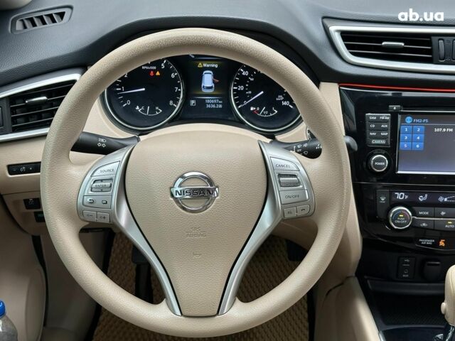 Ниссан Rogue 2014 в Одессе на Automoto.ua Белый Ниссан Rogue, объемом двигателя 2.5 л и пробегом 181 тыс. км за 11980 $, фото 21 на Automoto.ua