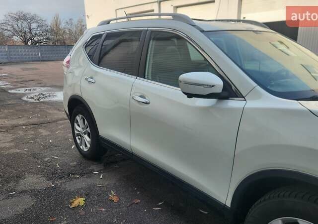 Білий Ніссан Rogue, об'ємом двигуна 2.5 л та пробігом 177 тис. км за 14999 $, фото 10 на Automoto.ua