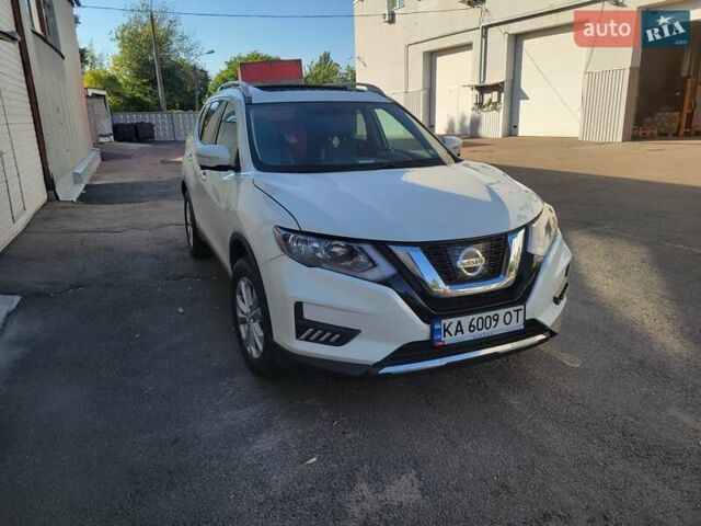Білий Ніссан Rogue, об'ємом двигуна 2.5 л та пробігом 177 тис. км за 14999 $, фото 2 на Automoto.ua
