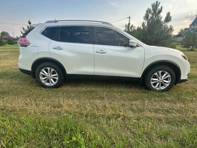 Белый Ниссан Rogue, объемом двигателя 2.5 л и пробегом 205 тыс. км за 11999 $, фото 3 на Automoto.ua