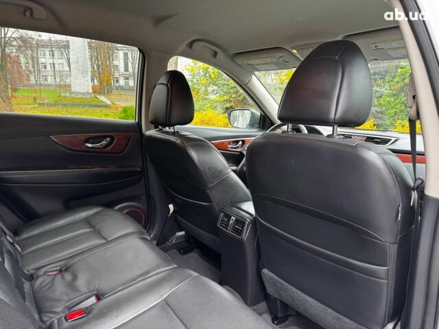 Белый Ниссан Rogue, объемом двигателя 2.5 л и пробегом 119 тыс. км за 13490 $, фото 32 на Automoto.ua