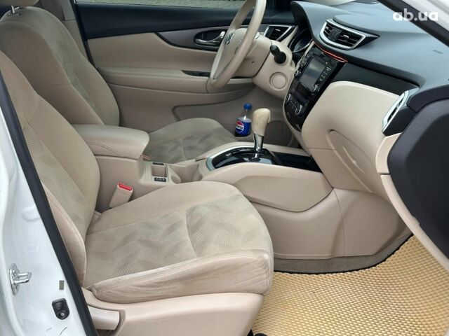 Ниссан Rogue 2014 в Одессе на Automoto.ua Белый Ниссан Rogue, объемом двигателя 2.5 л и пробегом 181 тыс. км за 11980 $, фото 24 на Automoto.ua