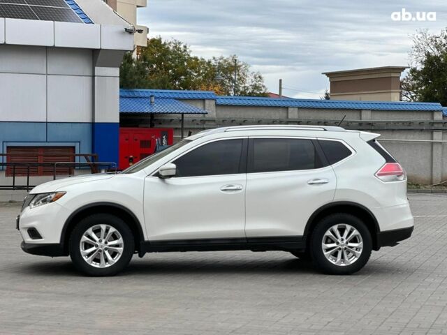 Ниссан Rogue 2014 в Одессе на Automoto.ua Белый Ниссан Rogue, объемом двигателя 2.5 л и пробегом 181 тыс. км за 11980 $, фото 7 на Automoto.ua