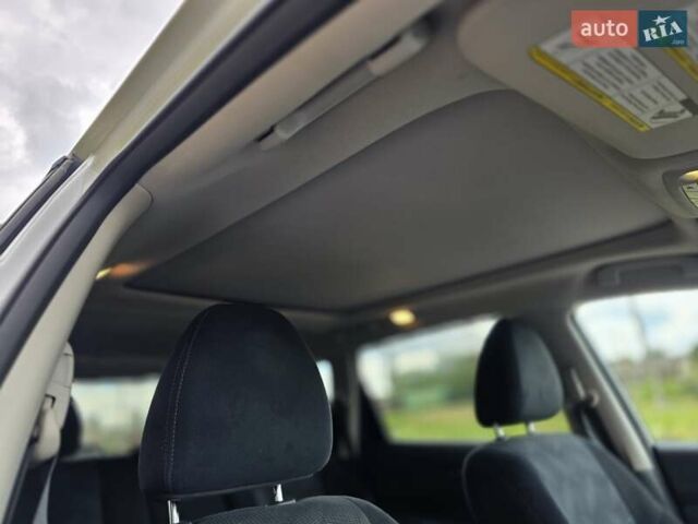 Білий Ніссан Rogue, об'ємом двигуна 2.49 л та пробігом 115 тис. км за 13500 $, фото 12 на Automoto.ua