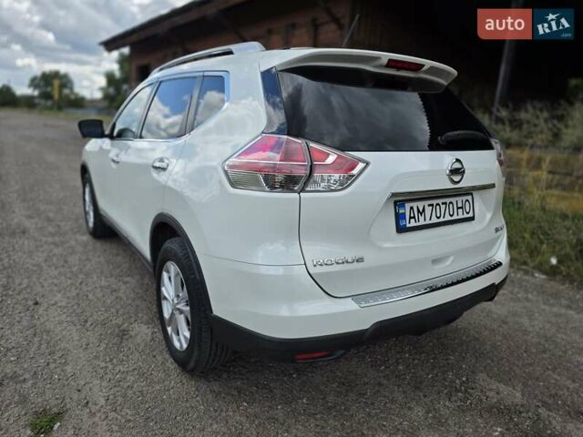 Білий Ніссан Rogue, об'ємом двигуна 2.49 л та пробігом 115 тис. км за 13500 $, фото 20 на Automoto.ua