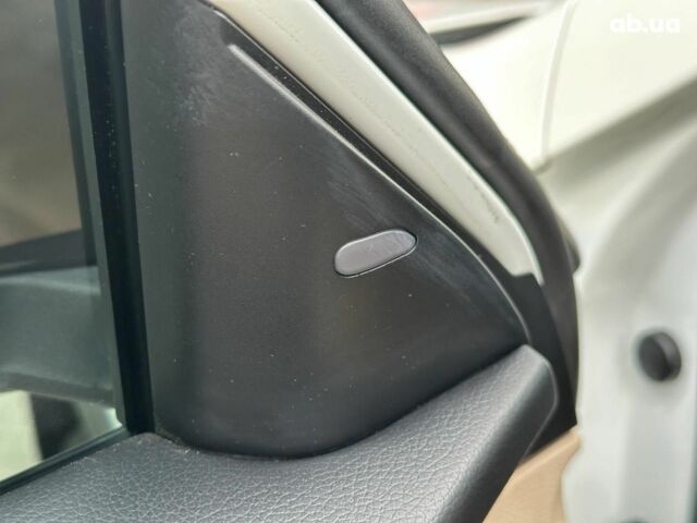 Ниссан Rogue 2014 в Одессе на Automoto.ua Белый Ниссан Rogue, объемом двигателя 2.5 л и пробегом 181 тыс. км за 11980 $, фото 10 на Automoto.ua