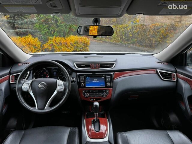 Белый Ниссан Rogue, объемом двигателя 2.5 л и пробегом 119 тыс. км за 13490 $, фото 30 на Automoto.ua