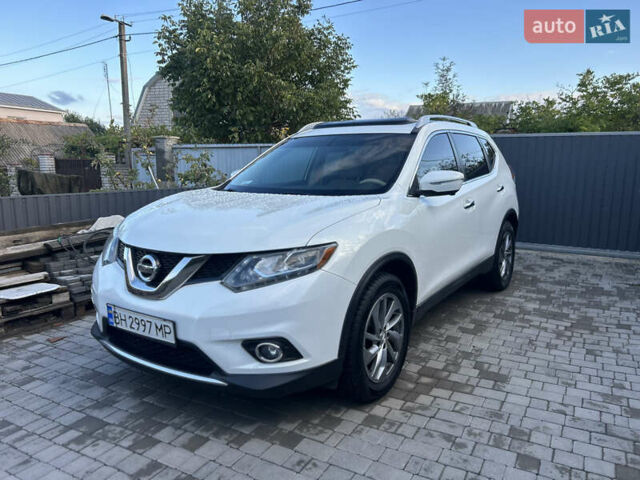 Белый Ниссан Rogue, объемом двигателя 2.49 л и пробегом 130 тыс. км за 12100 $, фото 3 на Automoto.ua