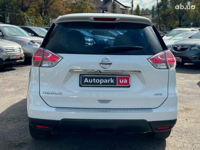 Білий Ніссан Rogue, об'ємом двигуна 2.5 л та пробігом 153 тис. км за 12790 $, фото 5 на Automoto.ua