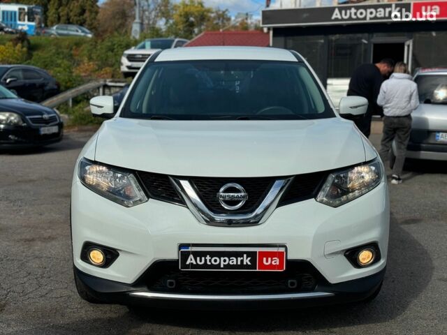 Білий Ніссан Rogue, об'ємом двигуна 2.5 л та пробігом 153 тис. км за 12790 $, фото 1 на Automoto.ua