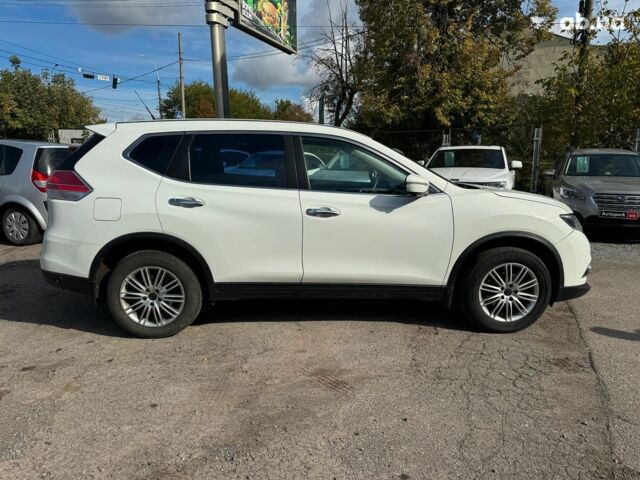 Білий Ніссан Rogue, об'ємом двигуна 2.5 л та пробігом 153 тис. км за 12790 $, фото 3 на Automoto.ua