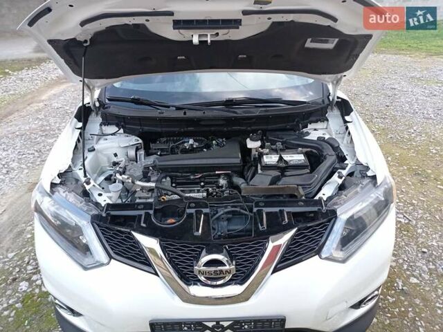 Білий Ніссан Rogue, об'ємом двигуна 2.5 л та пробігом 201 тис. км за 12800 $, фото 69 на Automoto.ua